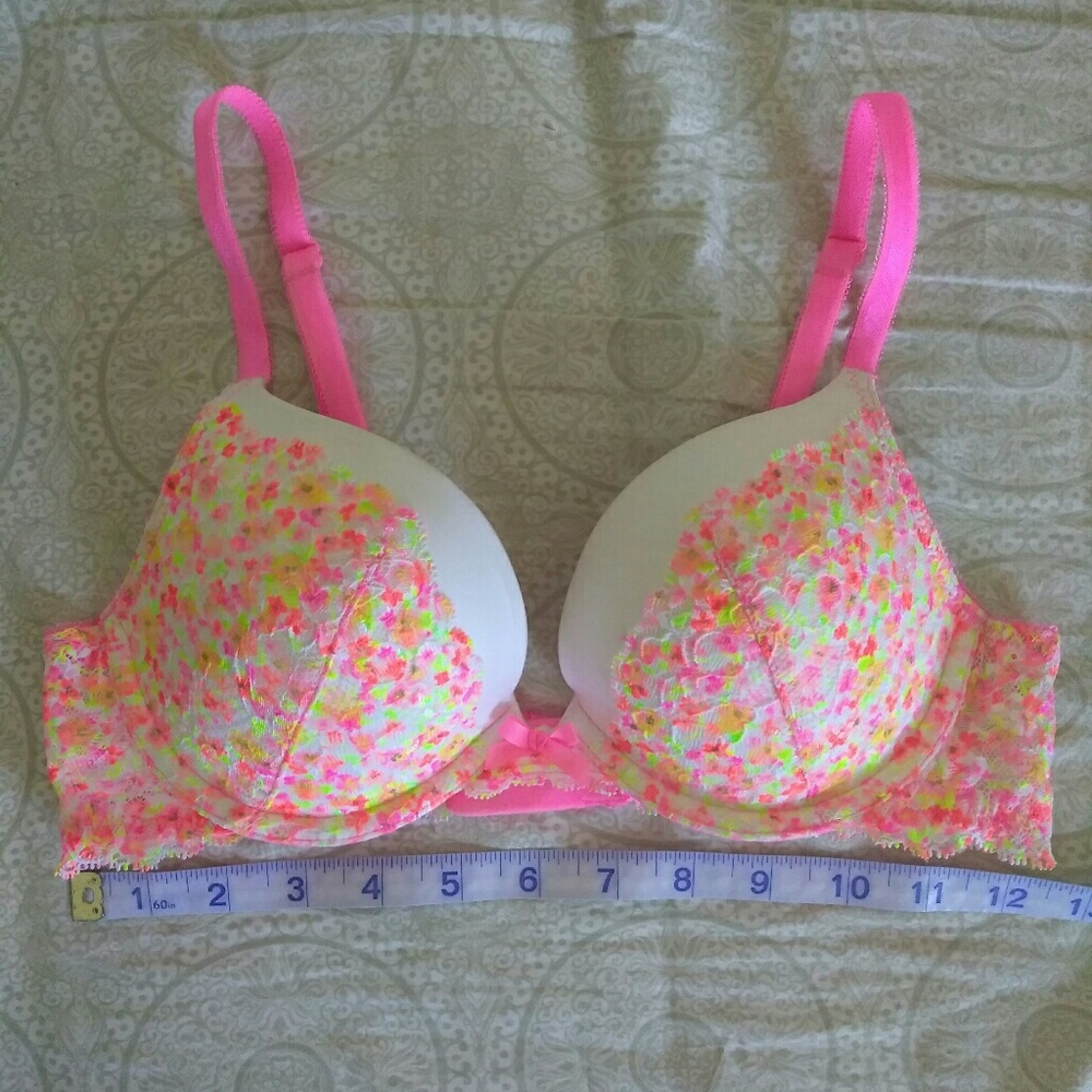 Victoria's Secret floral push up bra 34B